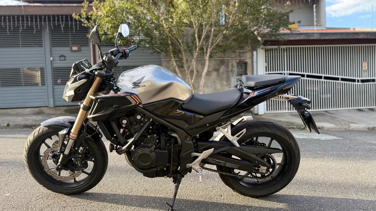 CB500F  - Foto 3