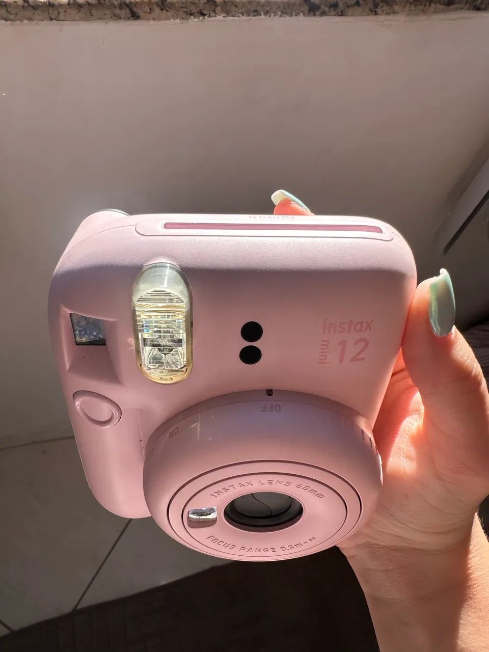 Câmera Instax Mini 12 Rosa - Pouco Uso, Funcionando Perfeitamente - Foto 4