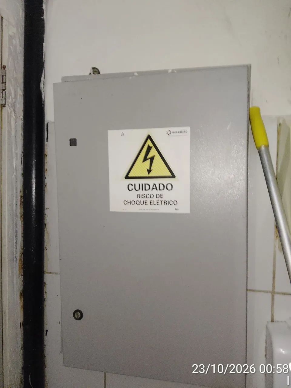 Vaga Eletricista ou Eletrotécnica  - Foto 2