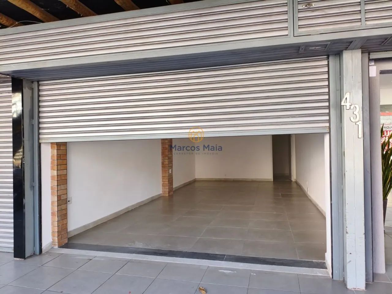 LOJA COMERCIAL MODERNA DE 55M² NA AV. SEBASTIÃO DE BRITO - Foto 2