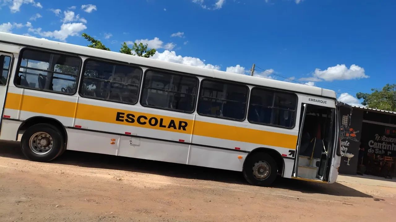 Ônibus de procedência  - Foto 3