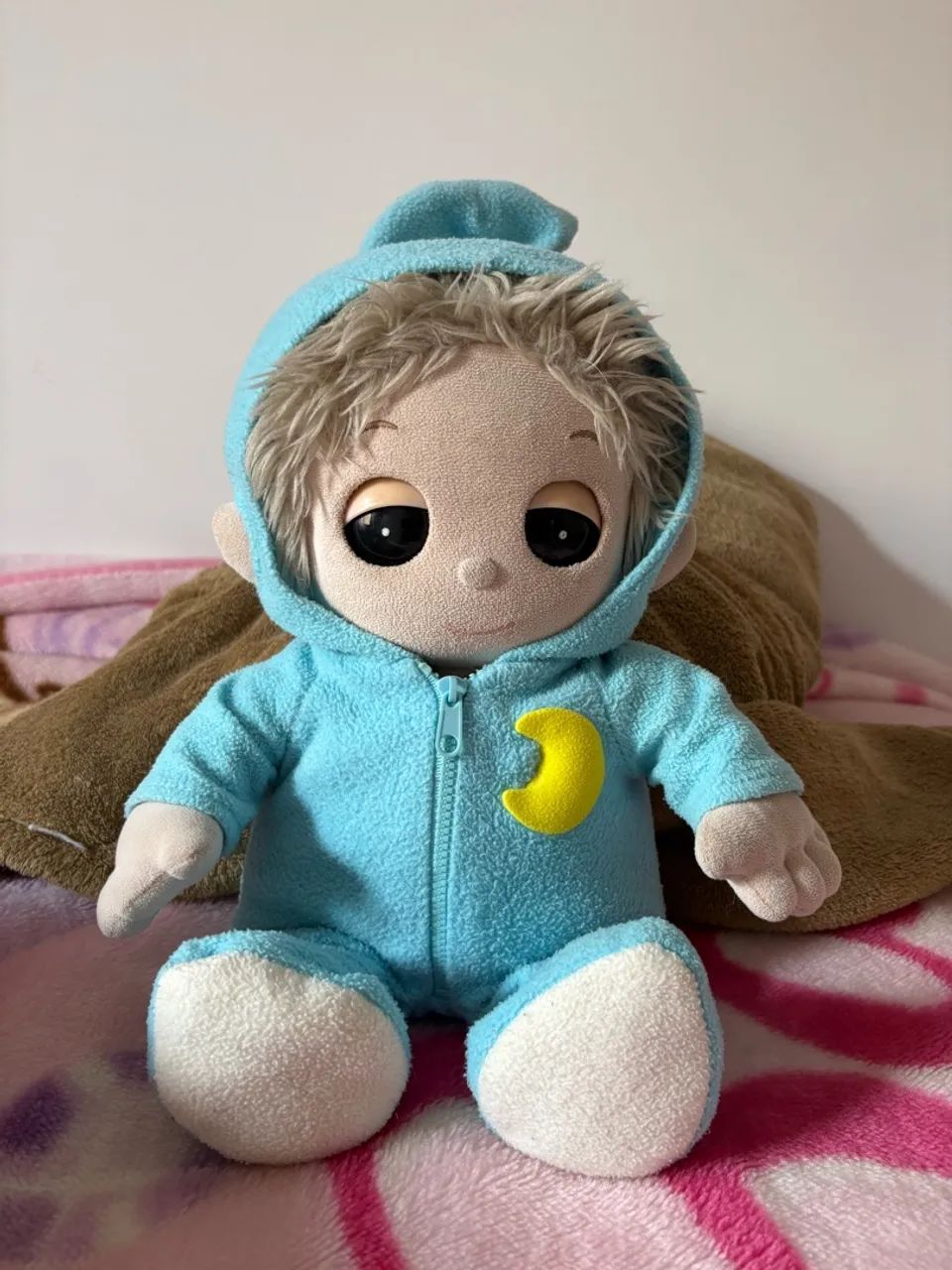 Boneco Yumel 