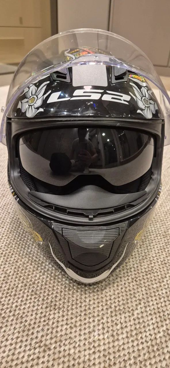 Vendo capacete LS2 modelo FF320 semi novo