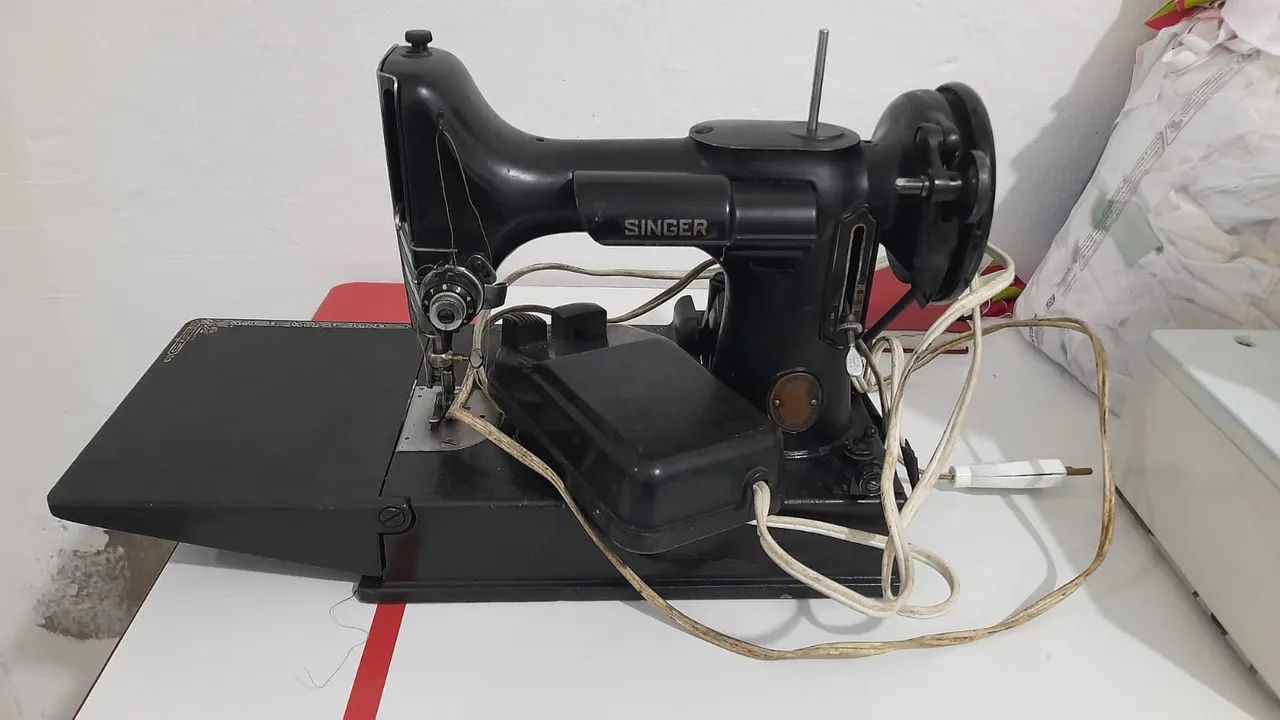 Máquina de costura  - Foto 5