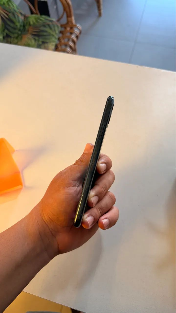 512 IPHONE 11 PRO MAX  - Foto 2