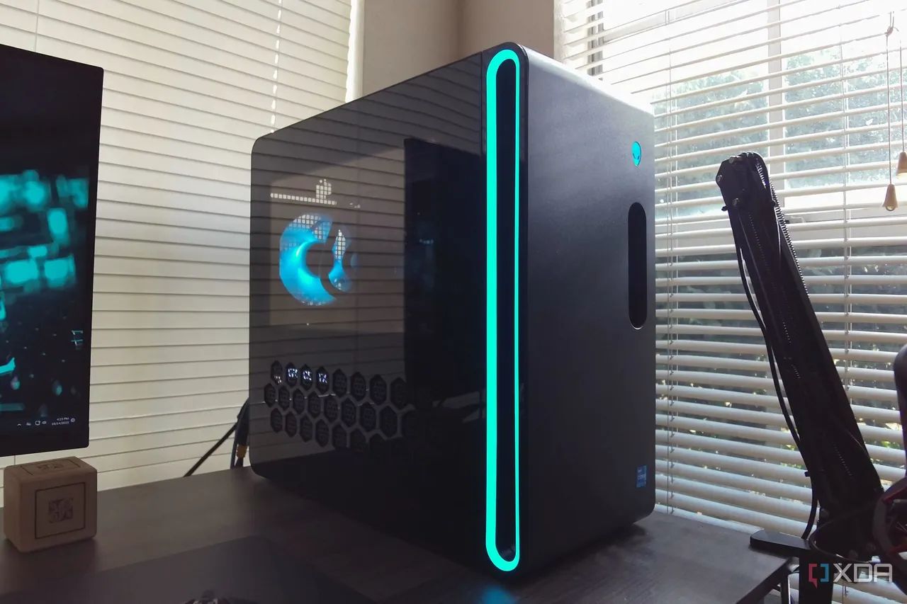 Peça de computador do setup aurora R16 