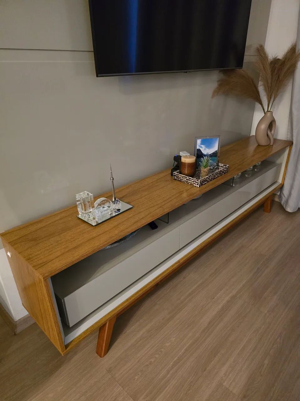 Rack com Painel para TV até 90 Polegadas 100% MDF com LED 219CMX253CM - Foto 2