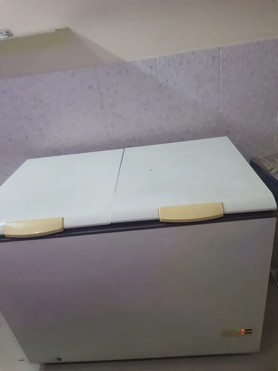 Freezer balcão