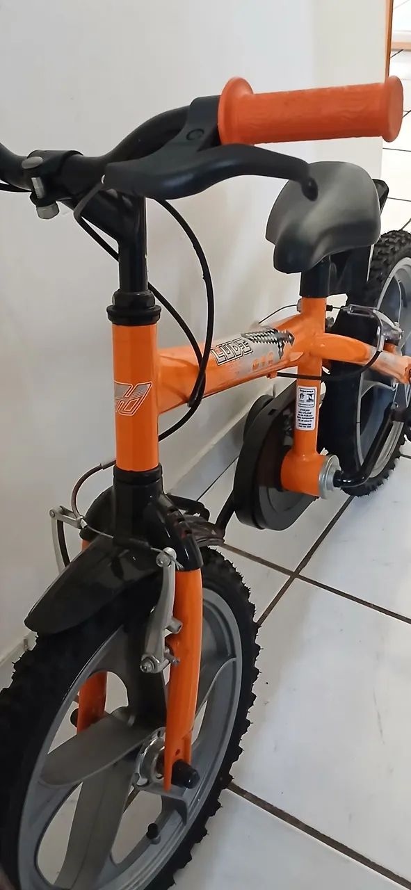 Bicicleta aro 16 novinha, nunca usada! - Foto 3