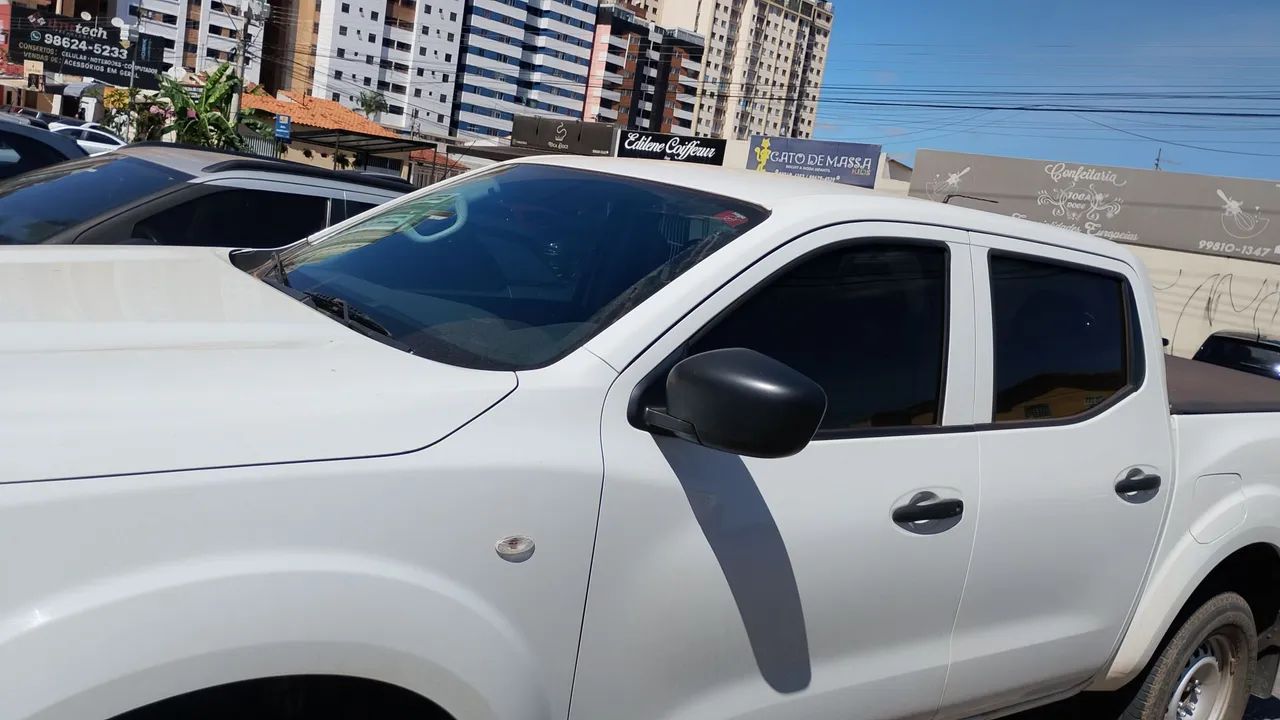 Nissan Frontier 2023