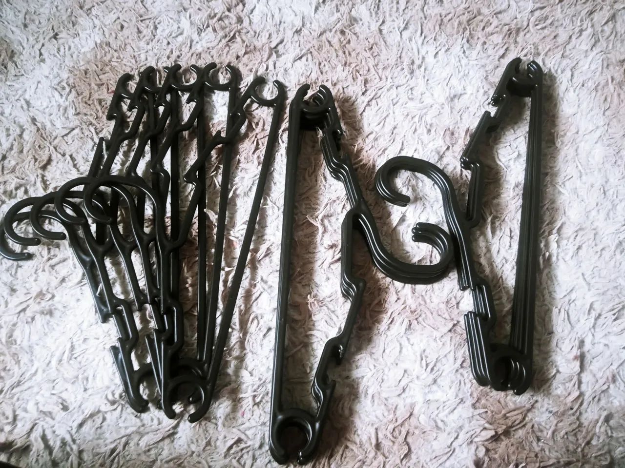 Kit c/ 100 Cabides Adultos 