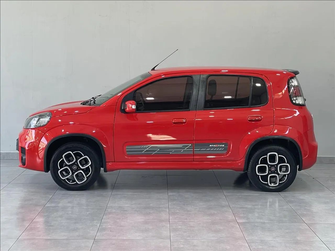 Fiat Uno SPORTING 1.4 EVO Fire Flex 8V 4p, foto 13 de 20