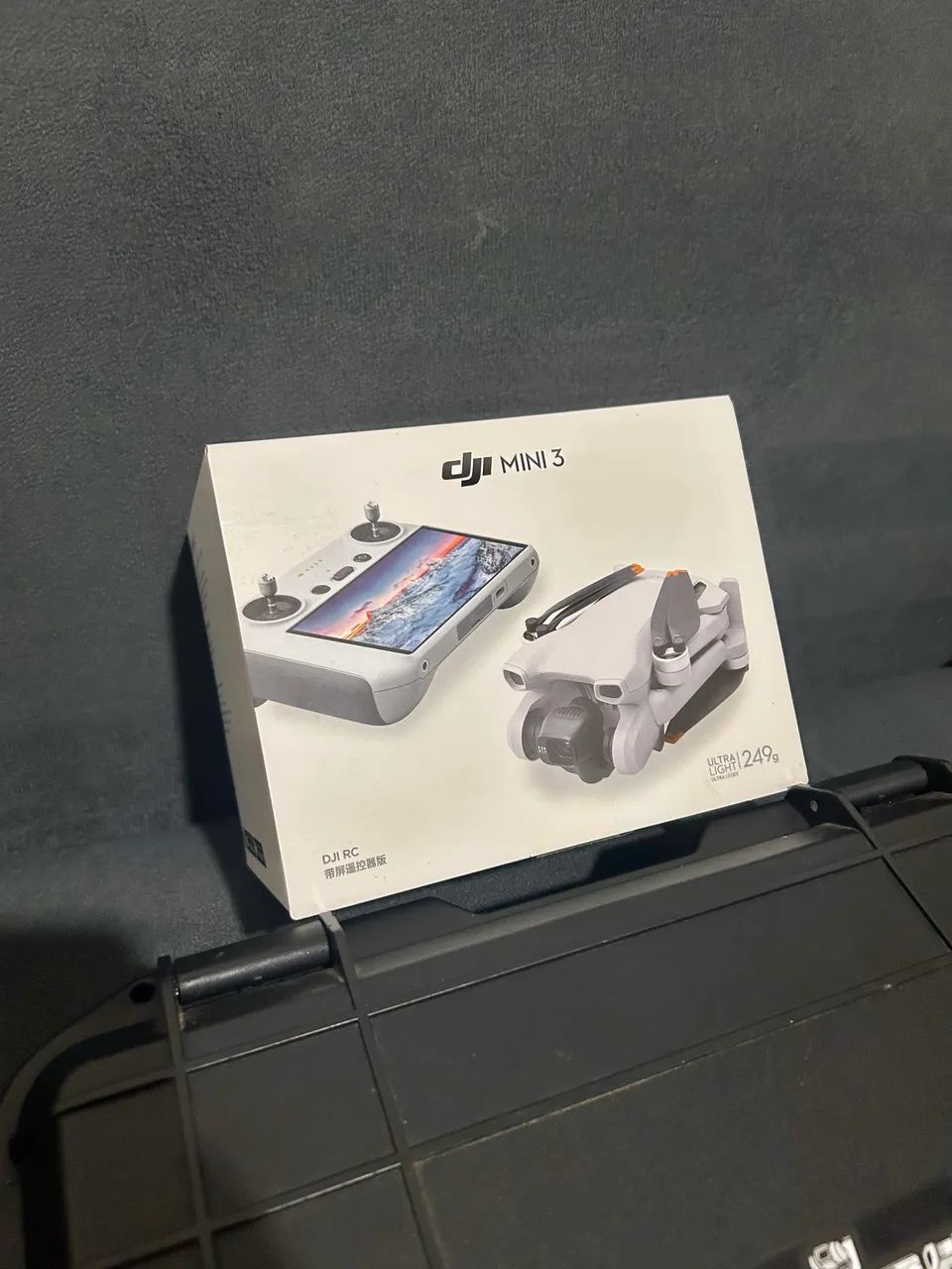 DJI Mini 3 Combo Completo: Controle c/ Tela + 4 Baterias + Maleta Rígida (Homologado) - Foto 4