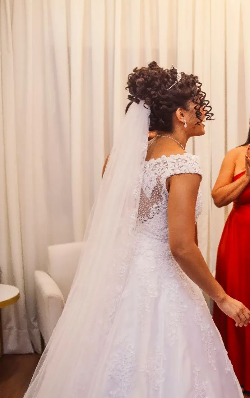 Vendo Vestido de Noiva - Foto 2