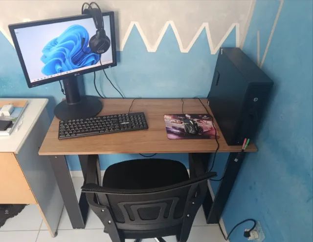 PC Completo HP EliteDesk + Cadeira + Mesa + Wi-Fi + Fone | Pronto pra usar