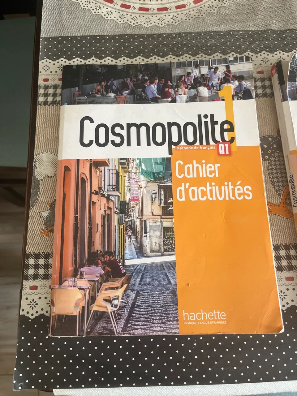 Apostilas de Francês Cosmopolite