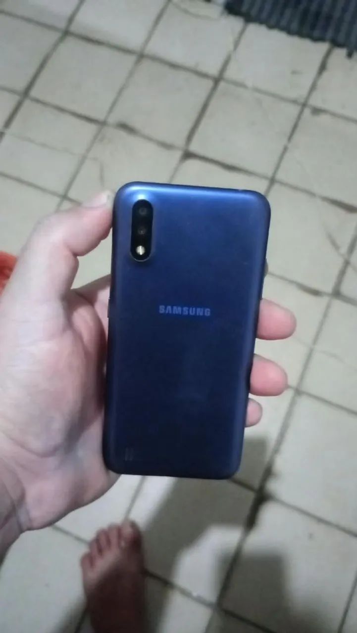Telefone baratinho pra vender rápido funciona tudo certinho  - Foto 2