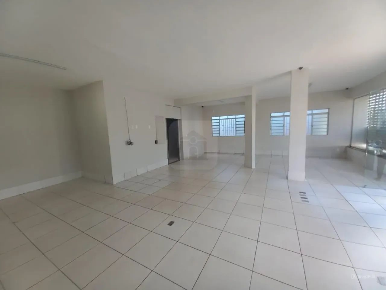 Loja comercial com 182m² para locação no bairro Lidice - Foto 3