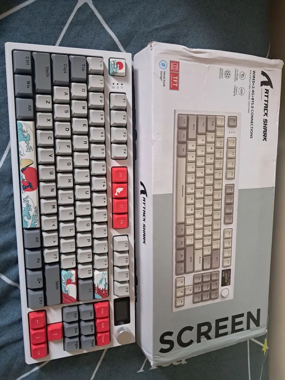 Teclado Mecânico Attack Shark K86 RGB - Tela TFT | Bluetooth | 2.4G | USB