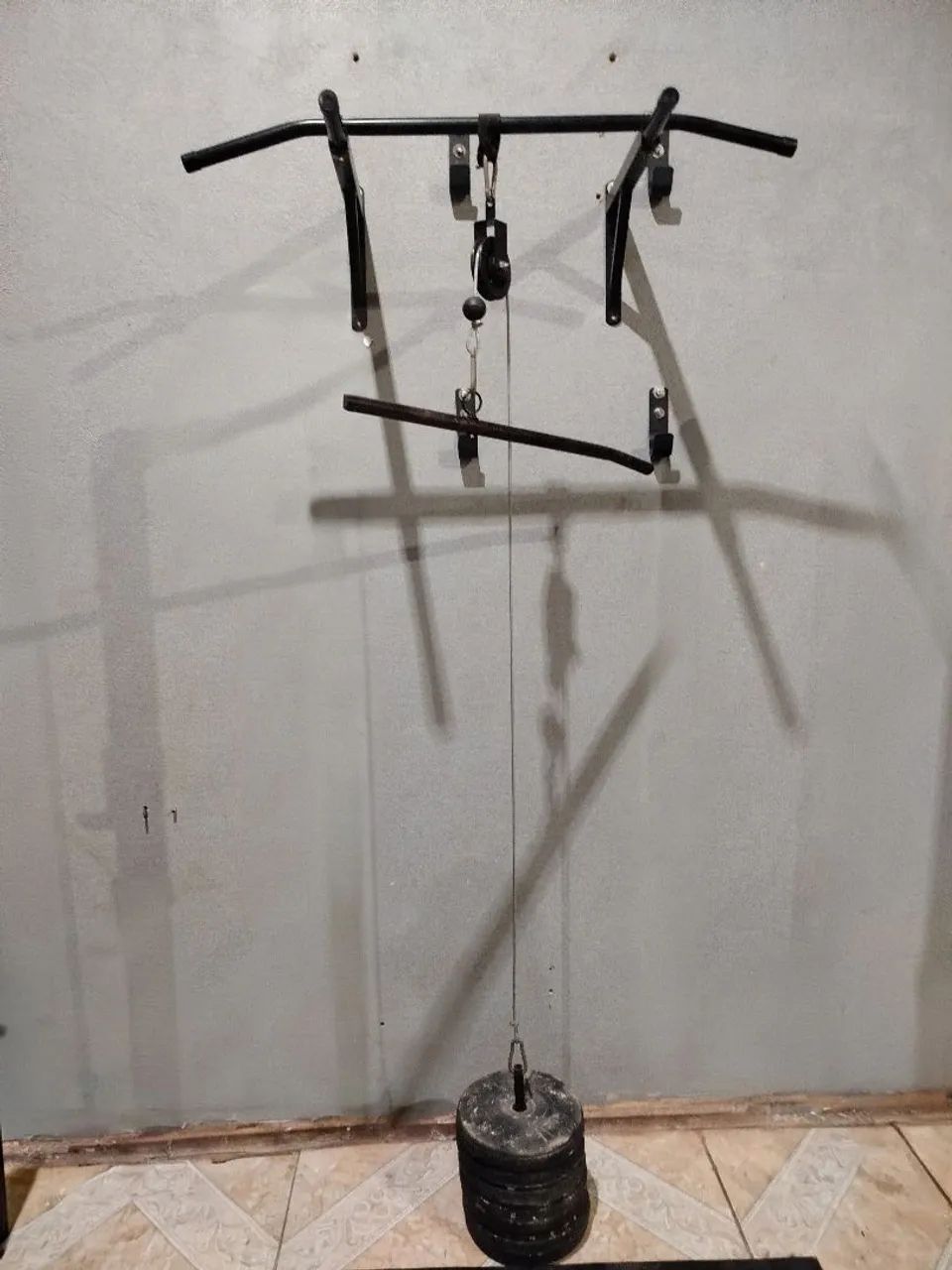Barra fixa com Polia com suporte de anilhas e Barra - Foto 4