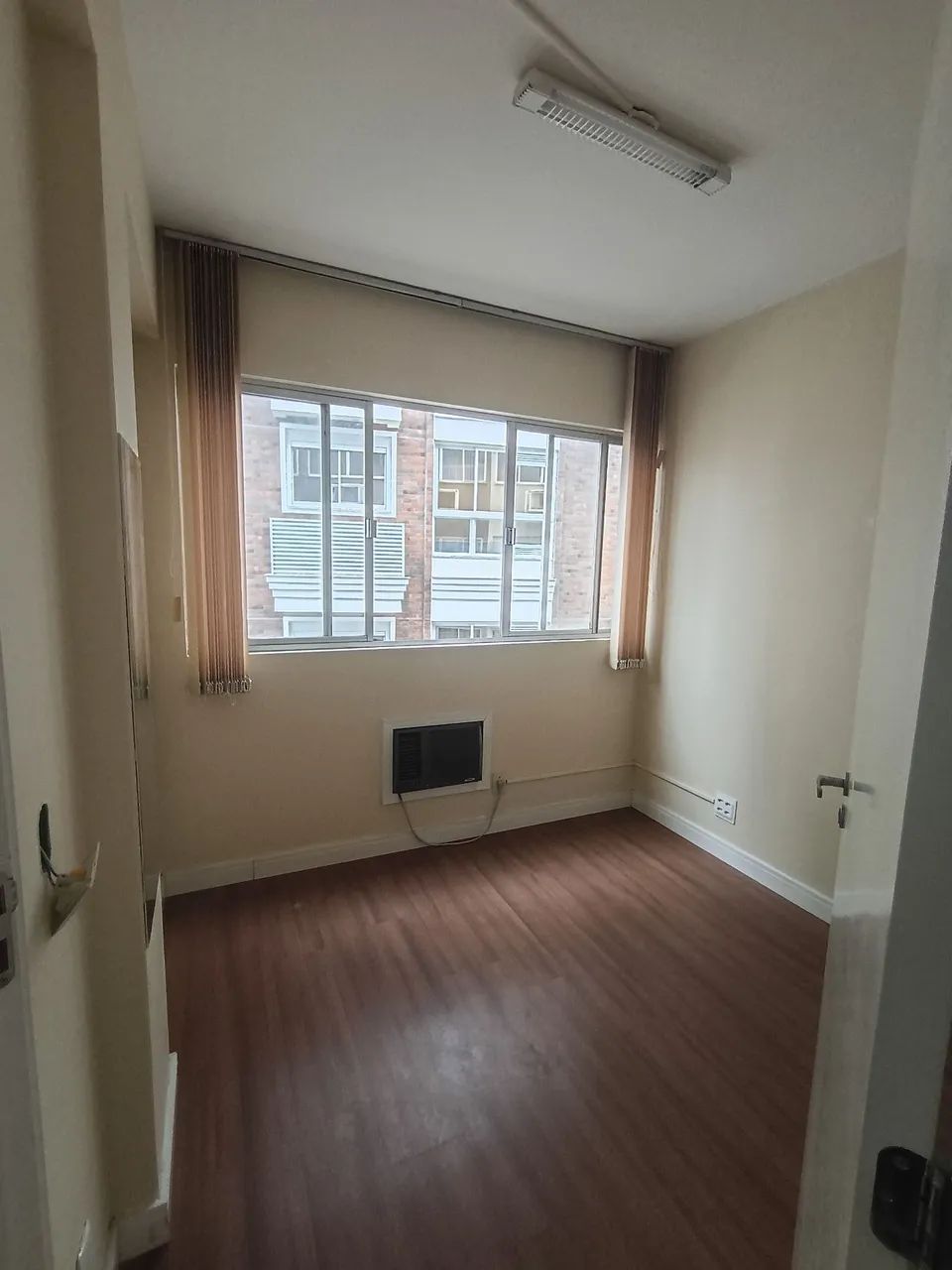 Sala comercial