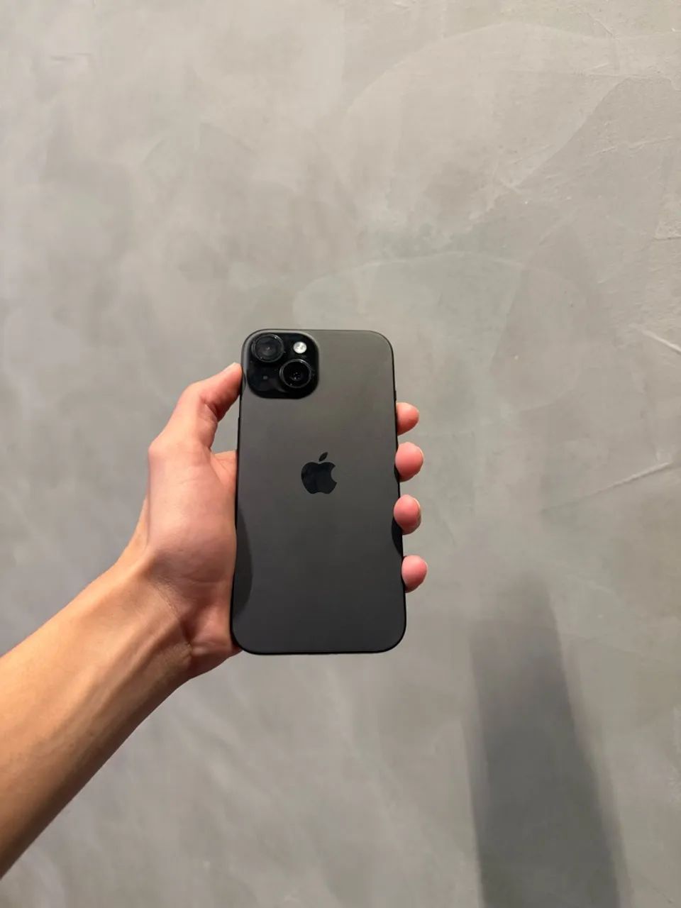 iPhone 15 128GB