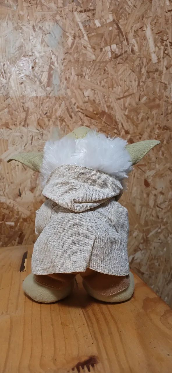 Pelúcia Mestre Yoda Original Disney | Star Wars - Foto 3
