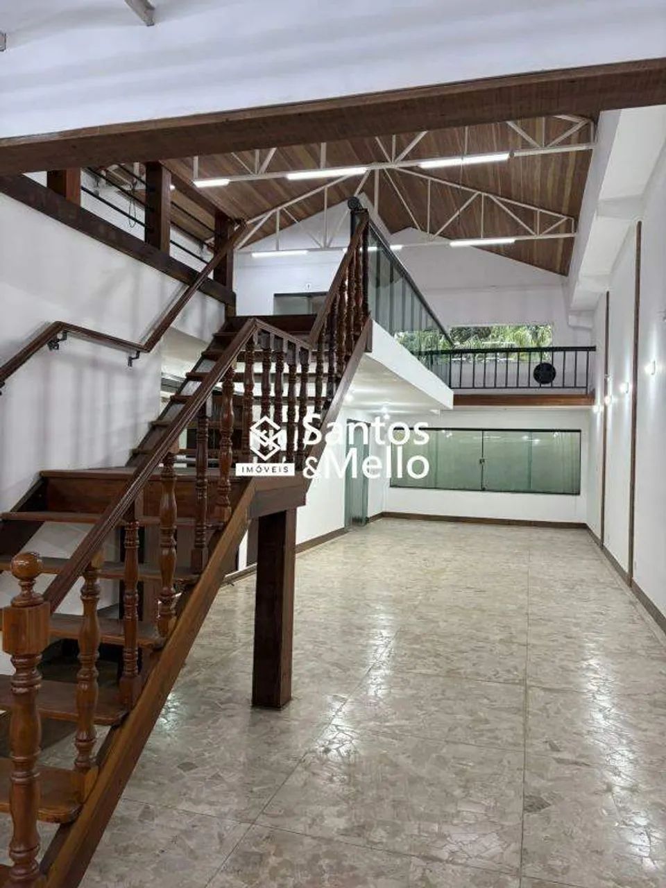 Salão Comercial para Aluguel em Santo André (Jardim) | 377m²