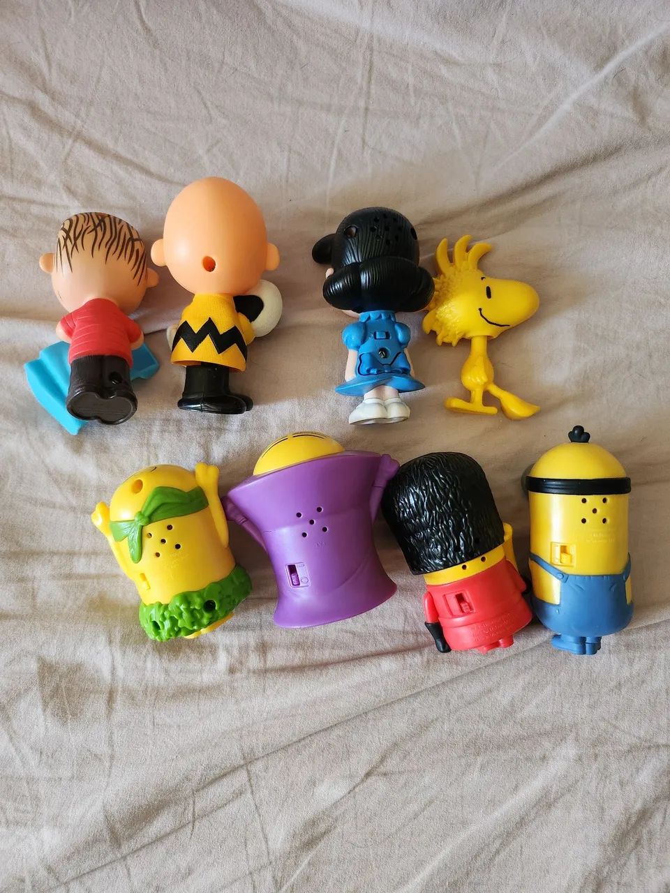 Lote MC Donald's Snoopy e minions - Foto 2