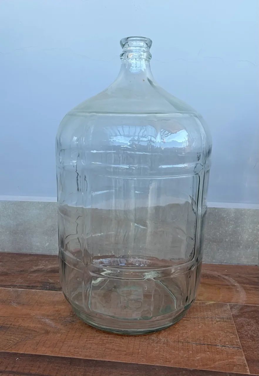 Garrafão de vidro 20L