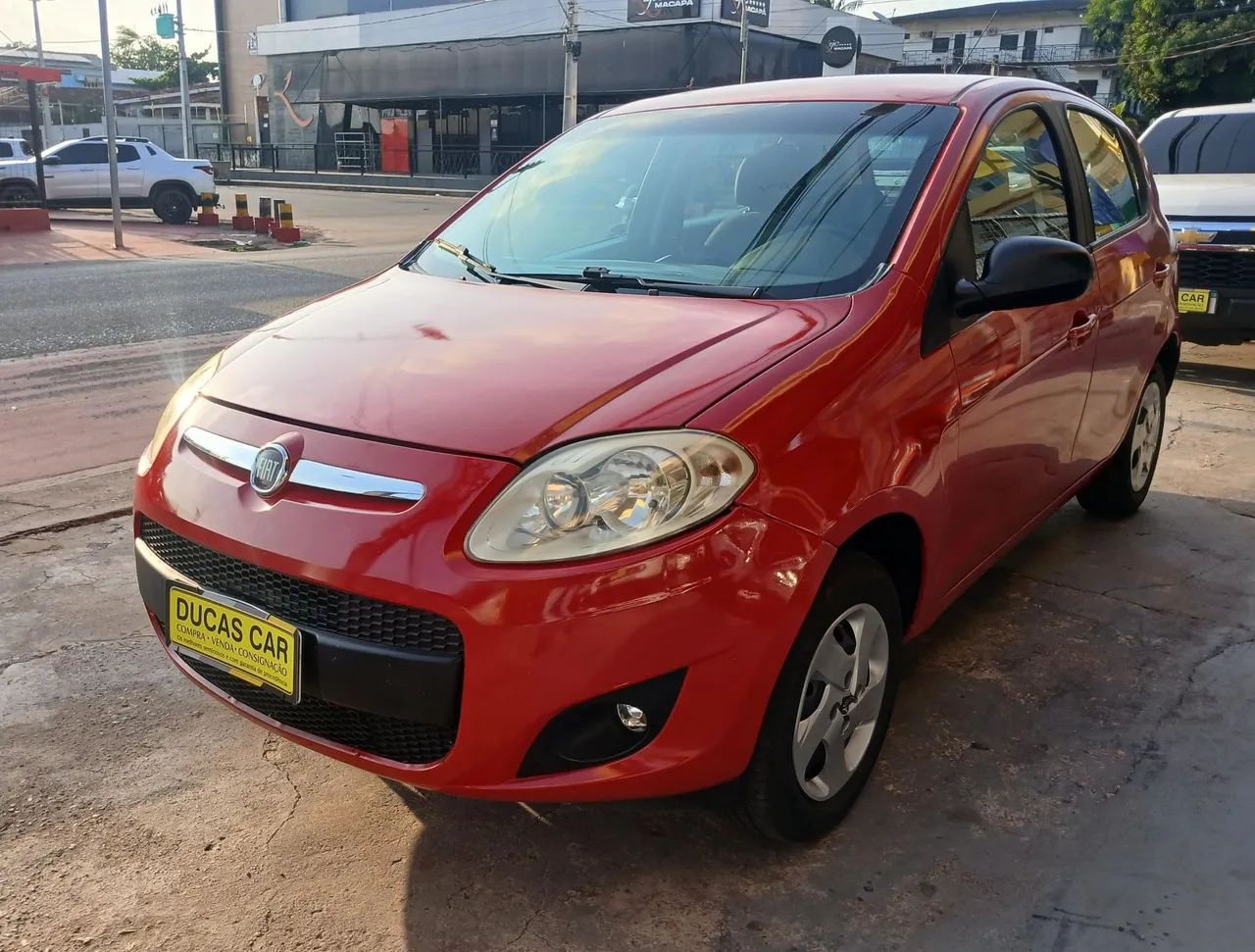Fiat Palio Attractive 1.0 EVO Fire Flex 8V 5P 2013 - Foto 4