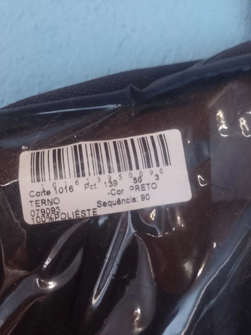 Terno Preto tamanho 42 (M)