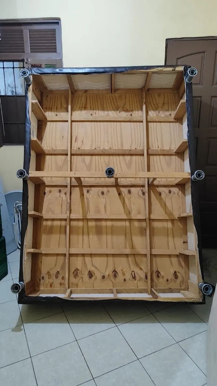 CAMA BOX C/ COLCHÃO CASAL SEMI-NOVA - Foto 3