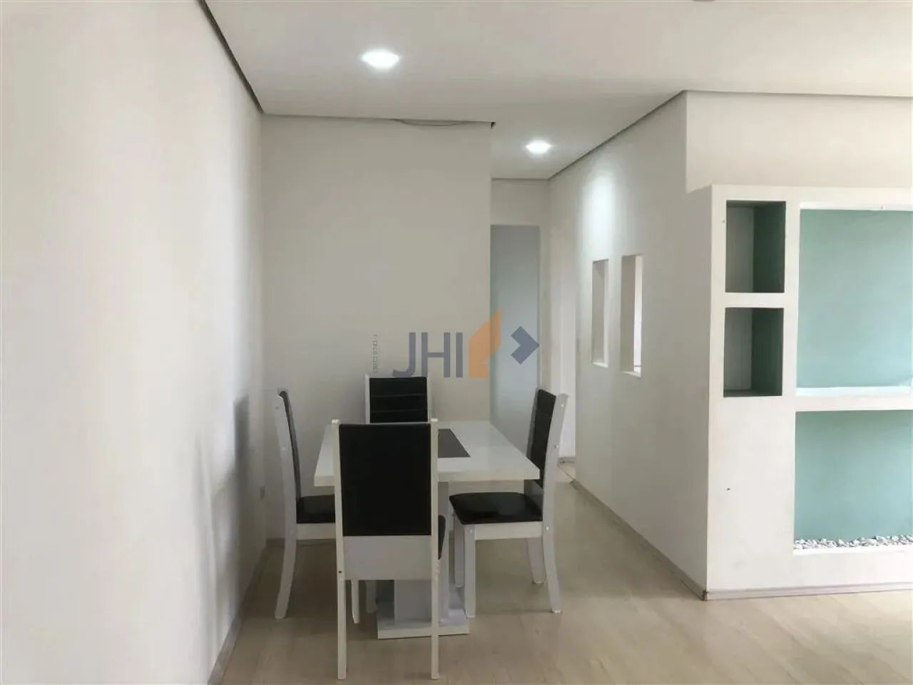 APARTAMENTO PARA LOCAÇÃO EM TAMBORÉ COM 59M² E SACADA - Foto 3