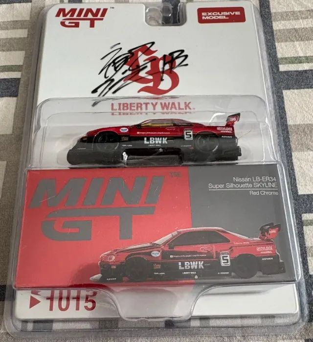 Mini GT 1015 Nissan LB-ER34 Super Silhouette Skyline Red Chrome