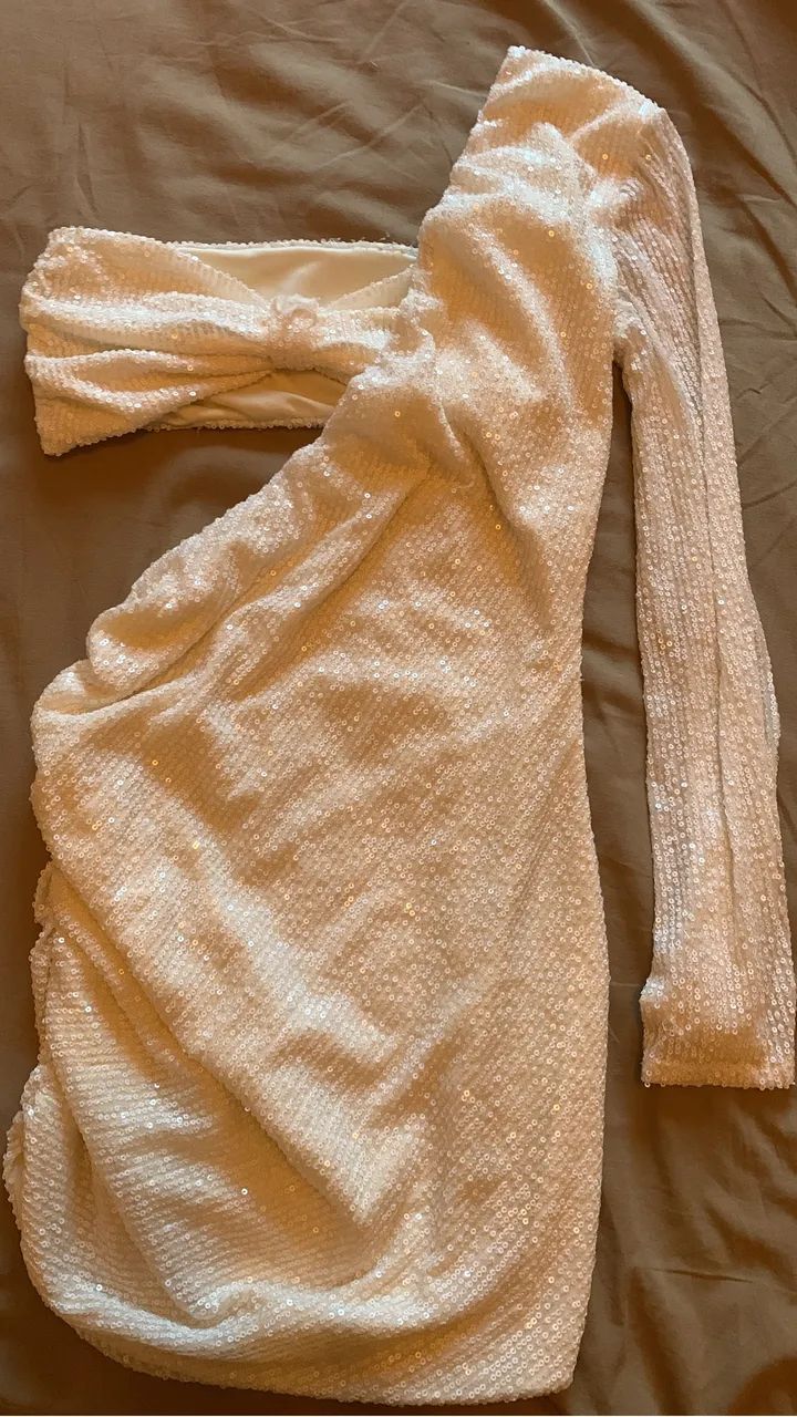 Vestidos para noite e macaquinho