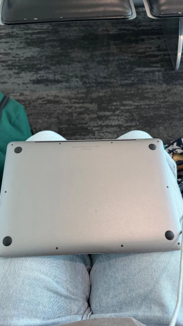 MacBook Air 2020 M1 - Foto 3