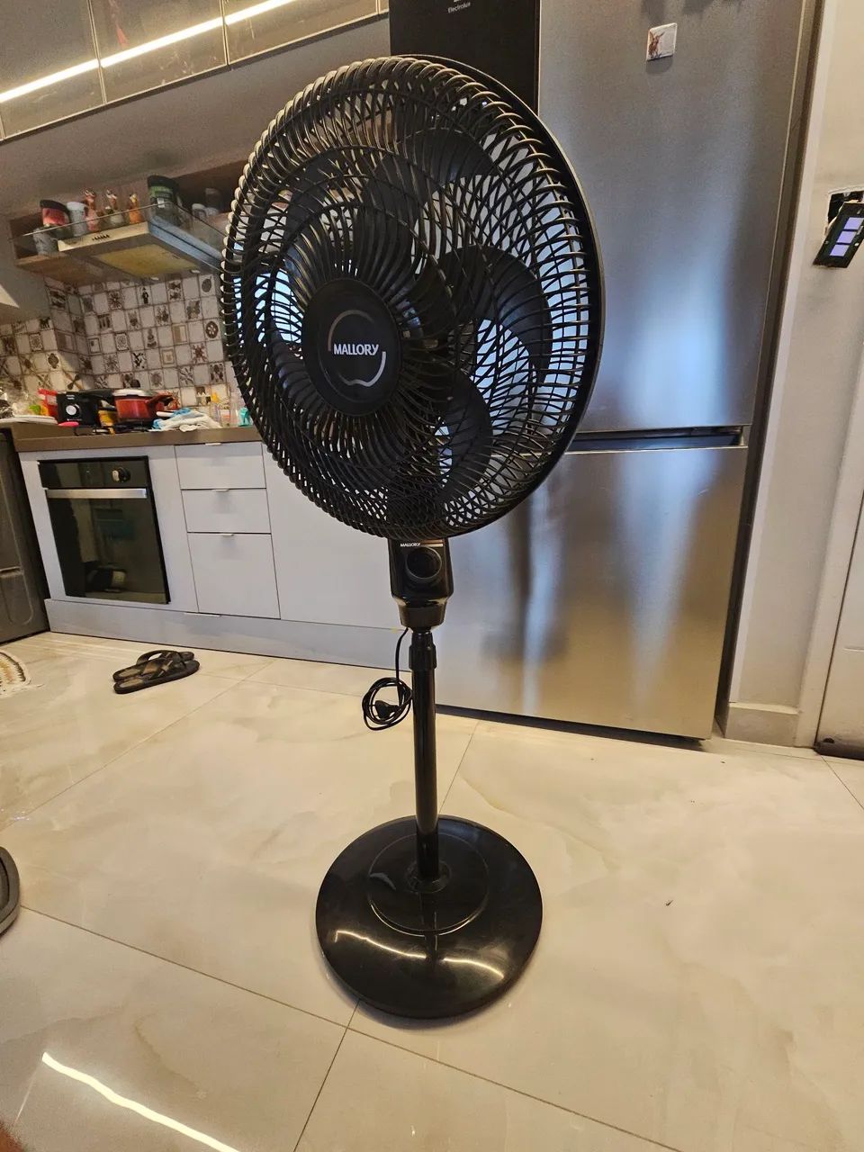 Ventilador de Coluna Mallory