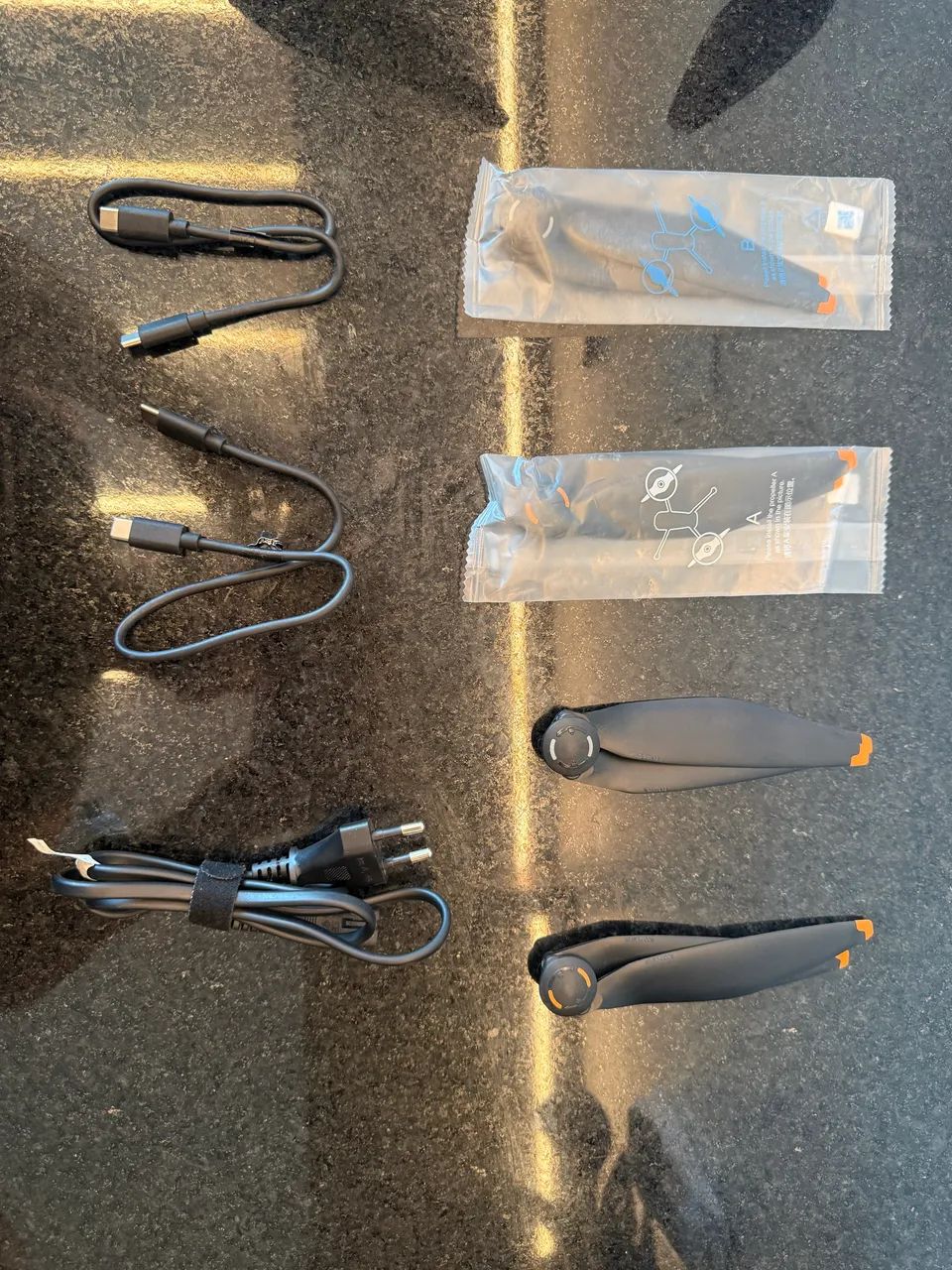 DJI MAVIC 4 PRO COMBO STANDARD  - Foto 5