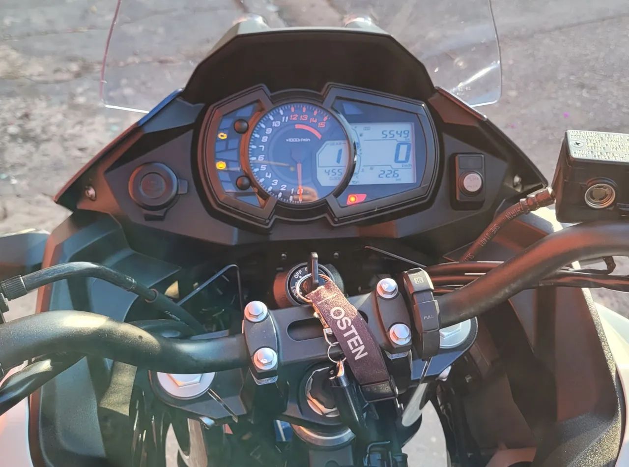 VERSYS 300 TOURER IMPECÁVEL - Foto 5