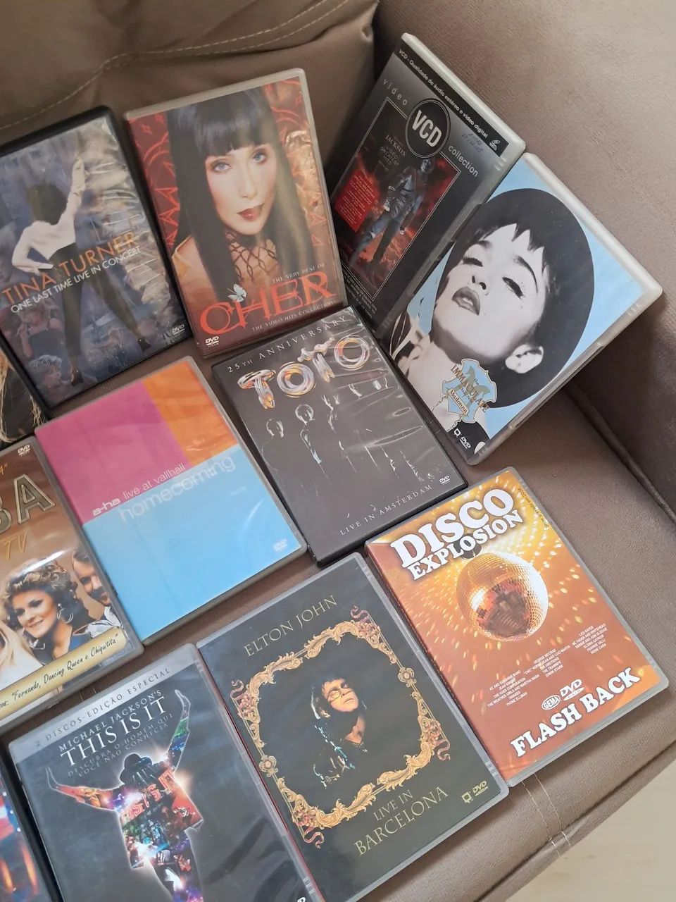 Lote DVD Música Michael Jackson, Madonna e Outros  - Foto 3