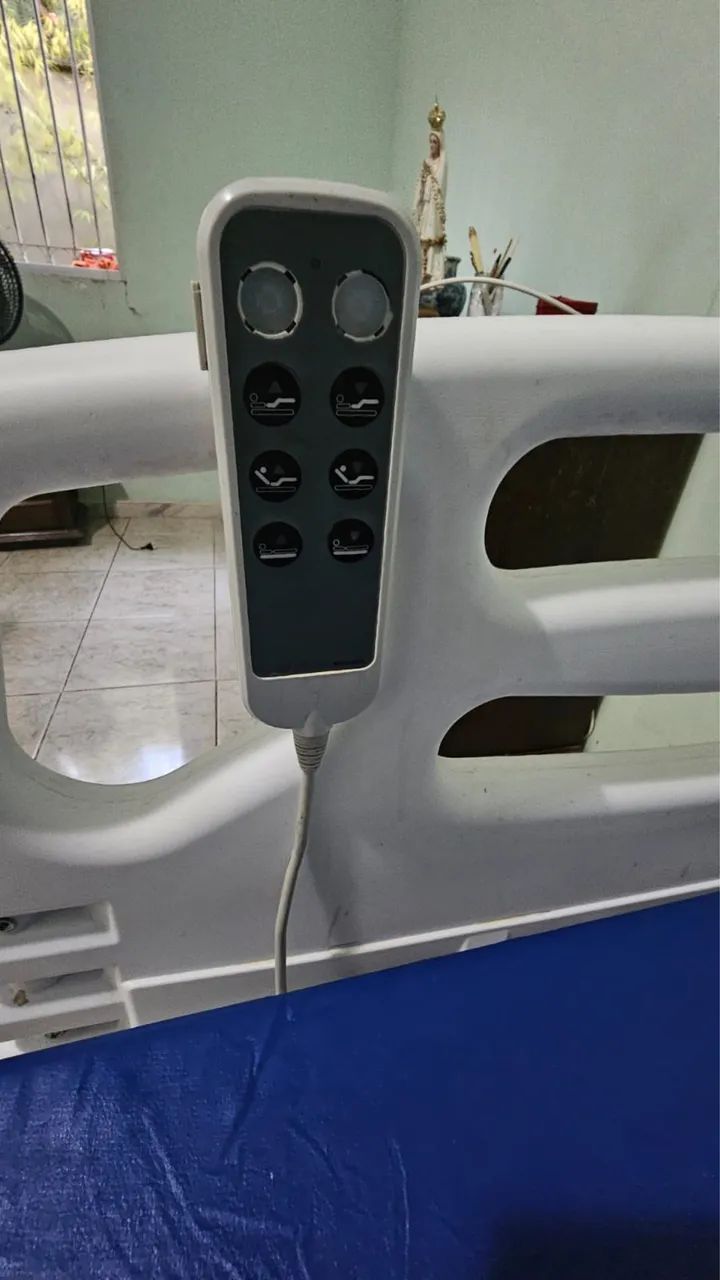 Cama hospitalar eletrônica  - Foto 2