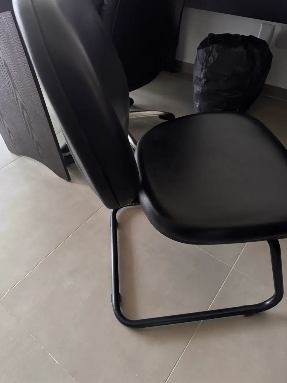 Cadeira de Aproximação/ Atendimento - Extra - Foto 3