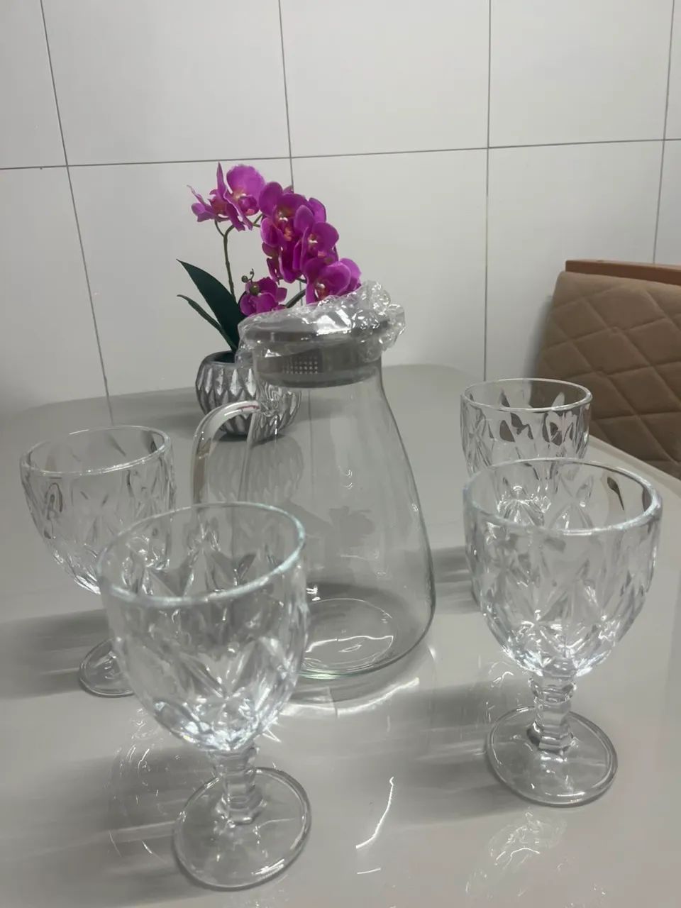 Kit jarra e taças