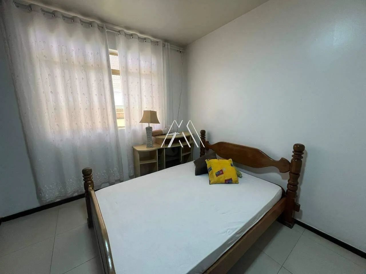 Alugo casa em Itaúna com ótima localização! - Foto 4