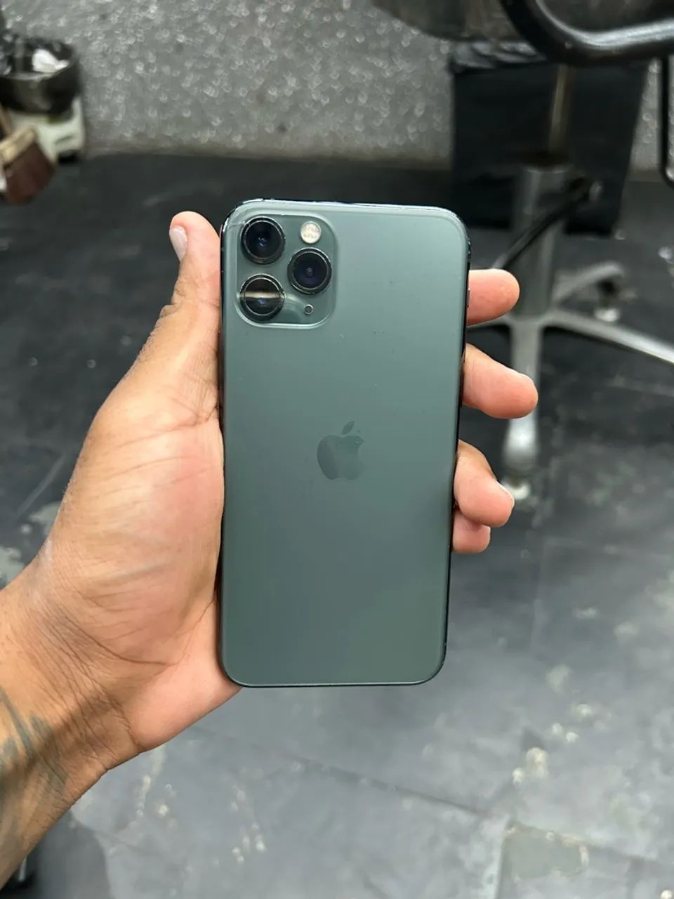 Vendo iPhone 11 Pro  - Foto 2