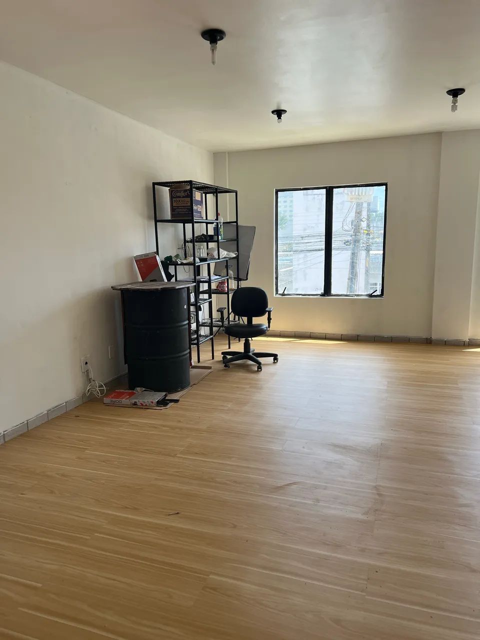 Oportunidade de sala comercial vitrine na Júlia Freire  - Foto 2