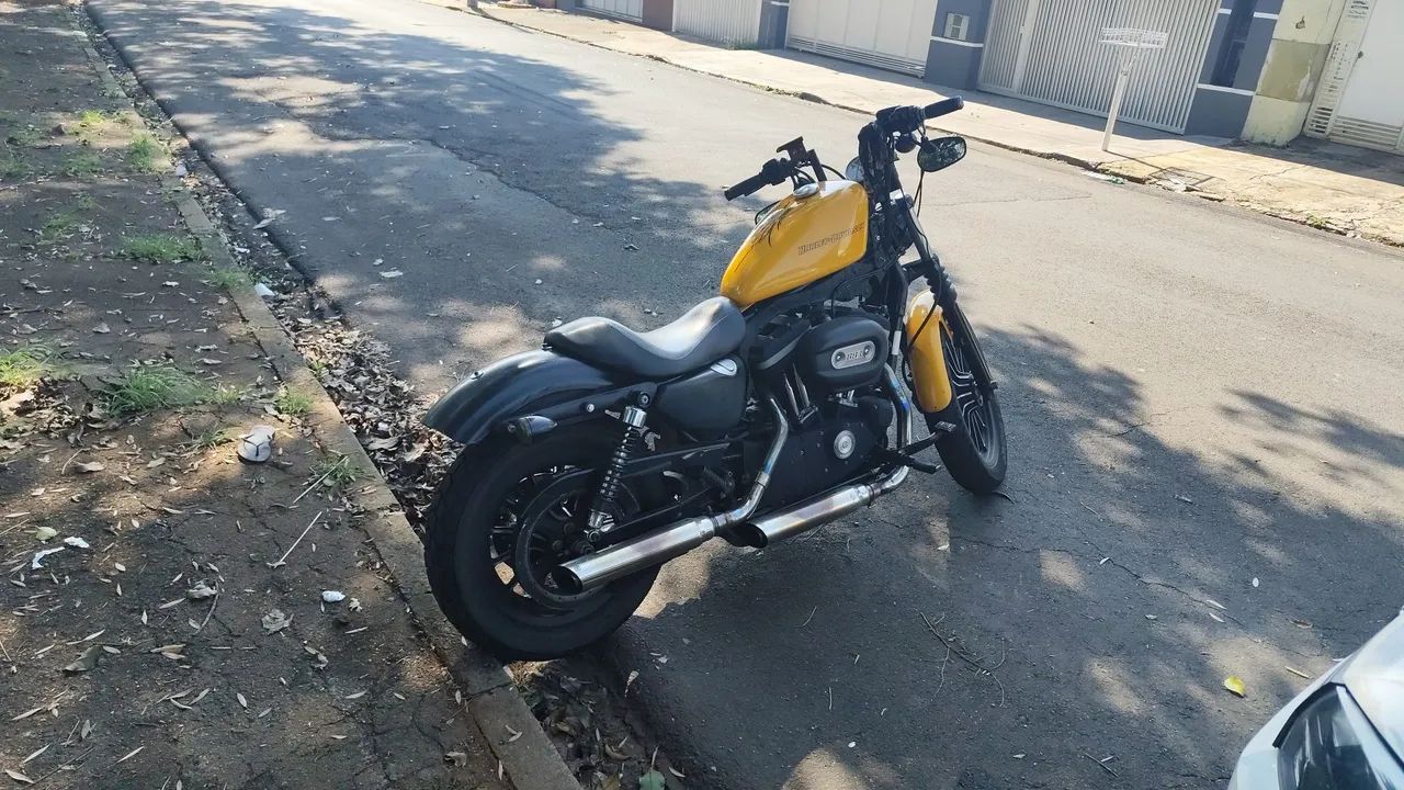 Harley 883 Iron - Foto 4
