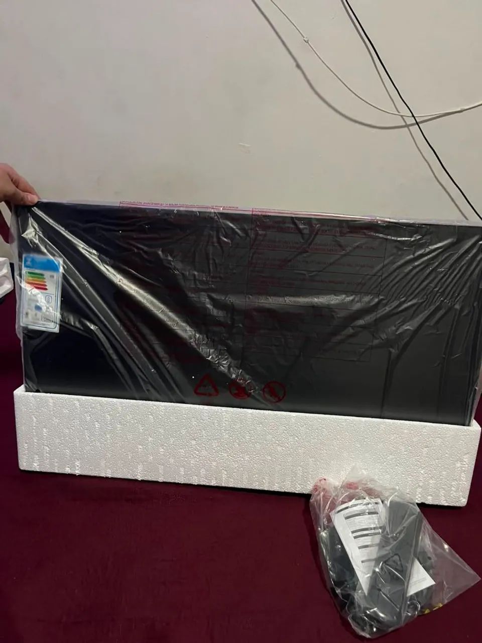 TELEVISAO SMART PRA LEVAR LOGO - Foto 3