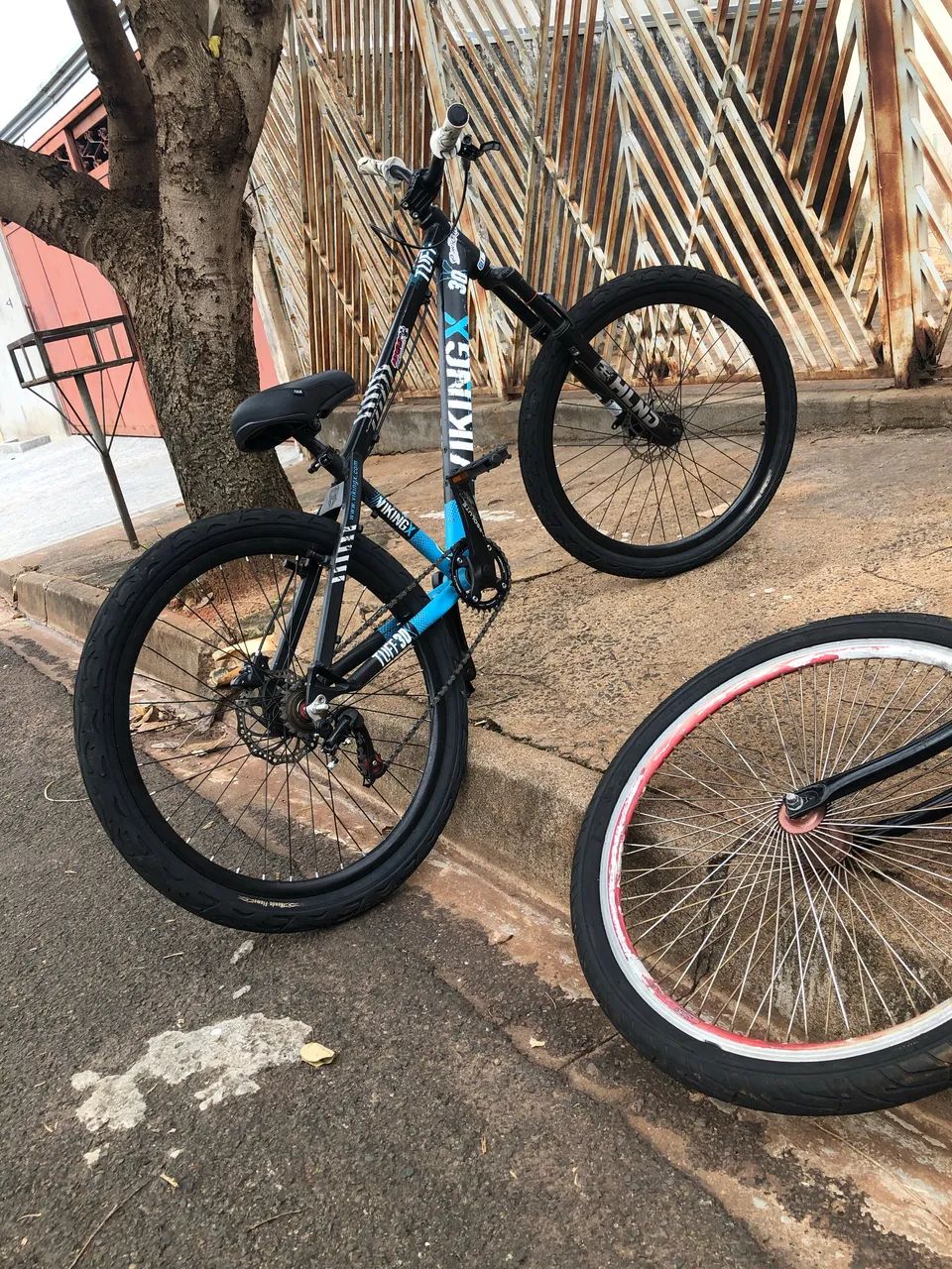 Bicicleta aro 26 - Foto 3